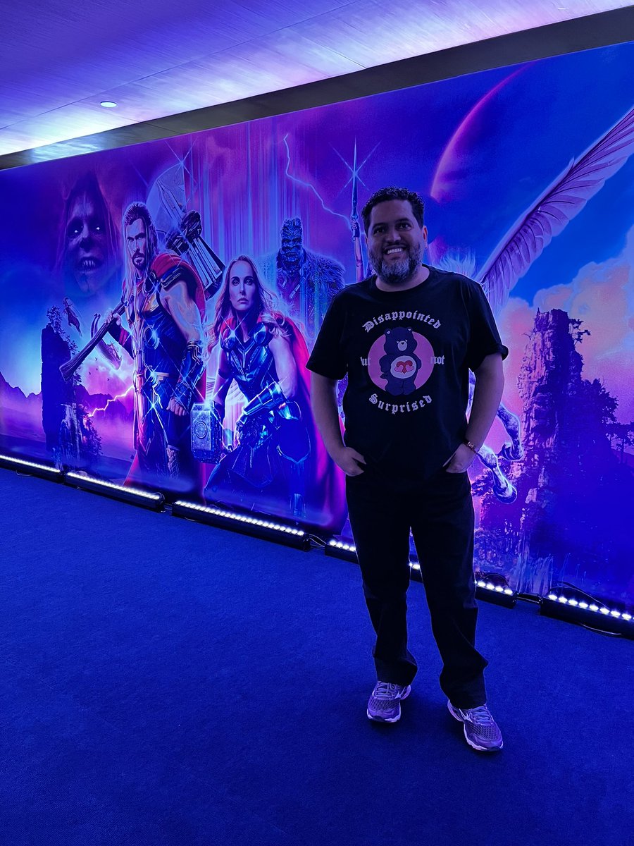 XFerablue's tweet photo. THOR: Amor e Trovão 

#thor #marvel #thorloveandthunder  #thoramoretrovão #disney #disneyplusbrasil #joaoluizpedrosa #themightthor #valkyrie #janefoster #crhishemsworth #gkay https://t.co/8EkAsuyGKG