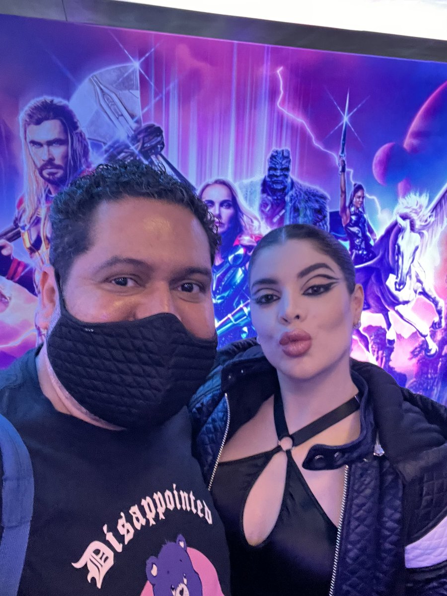XFerablue's tweet photo. THOR: Amor e Trovão 

#thor #marvel #thorloveandthunder  #thoramoretrovão #disney #disneyplusbrasil #joaoluizpedrosa #themightthor #valkyrie #janefoster #crhishemsworth #gkay https://t.co/8EkAsuyGKG