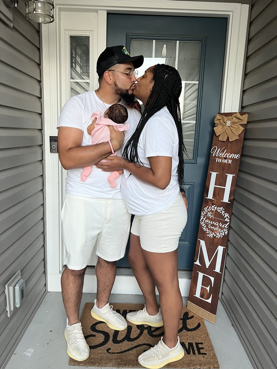 jsnnnnna's tweet photo. Drew Janae Howard
7/1/2022
9lbs 1oz

You are everything we could have ever imagined. Welcome to the world baby girl💖 https://t.co/CqBR5QviJD