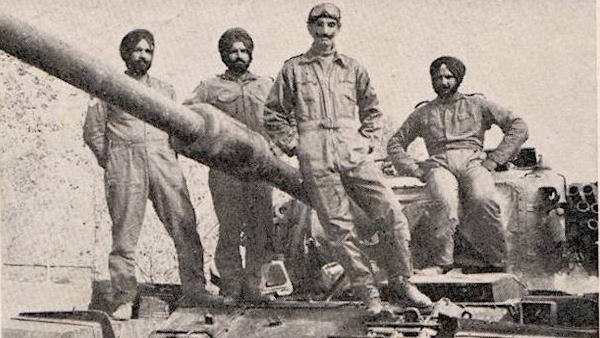 thar_veer's tweet photo. भारतीय सेना के नायक ,1971 के भारत पाक युद्ध मे ऐतिहासिक विजय दिलाने वाले ,जिनके नाम मात्र से दुश्मन सेना डरती थी । ऐसे वीर सपूत महावीर चक्र विजेता जनरल हनुतसिंह जी की जयंती पर नमन ।।
@FortBarmer @neeraj_rajput @adgpi @ManvendraJasol @Ishwar91 @BarmerDurg @thar_veer https://t.co/yRjBjpJX2r