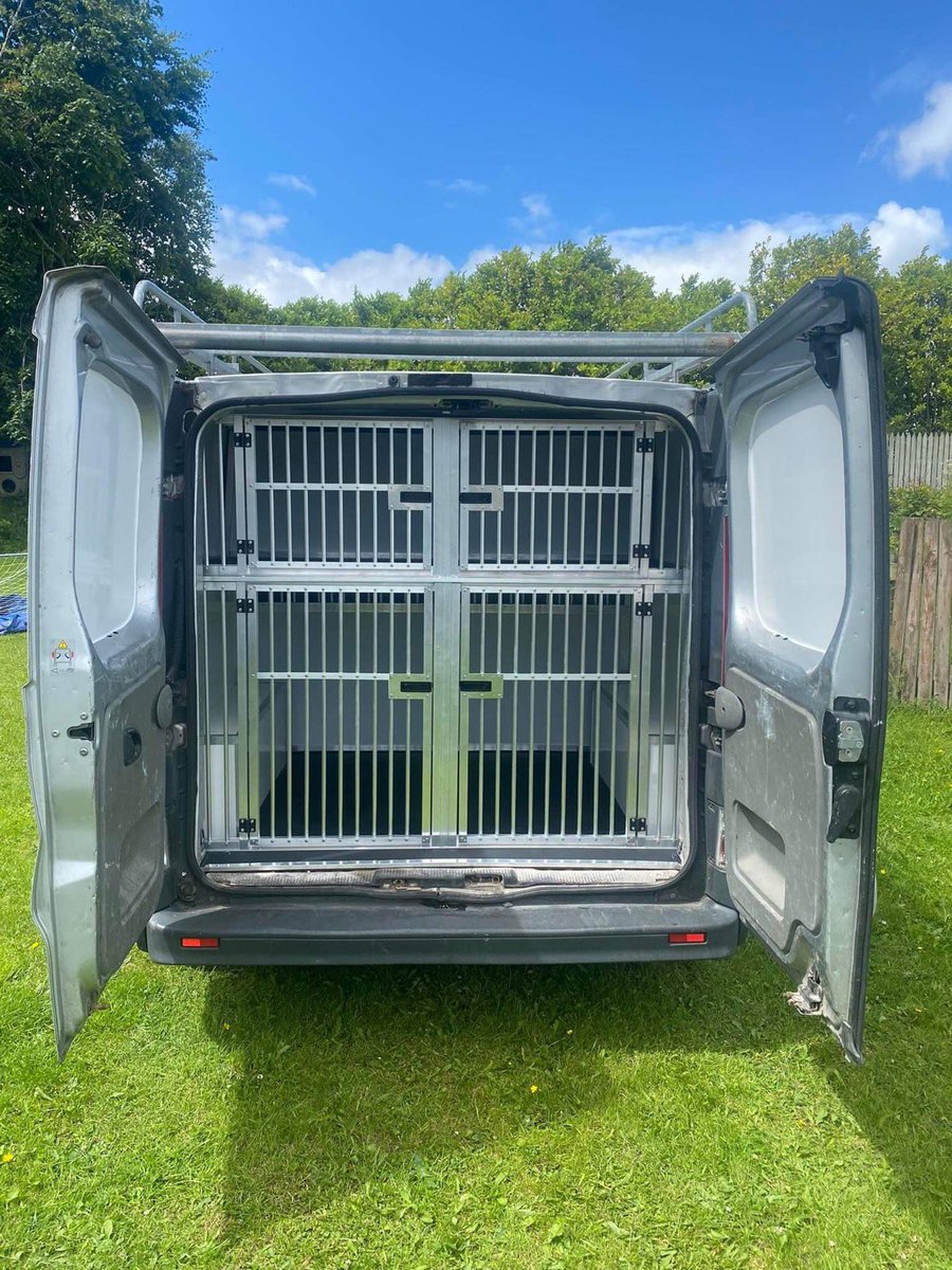 MPetConnect's tweet photo. My gorgeous wee van, fully air conditioned, fully compliant, fully insured, have peace of mind knowing your pet is travelling under our pet insurance &amp; a business with all the certifications needed for transportation 🐶🐱🦎🦆🙈
https://t.co/6g9tHl8XSx https://t.co/ewX5OJqdOB