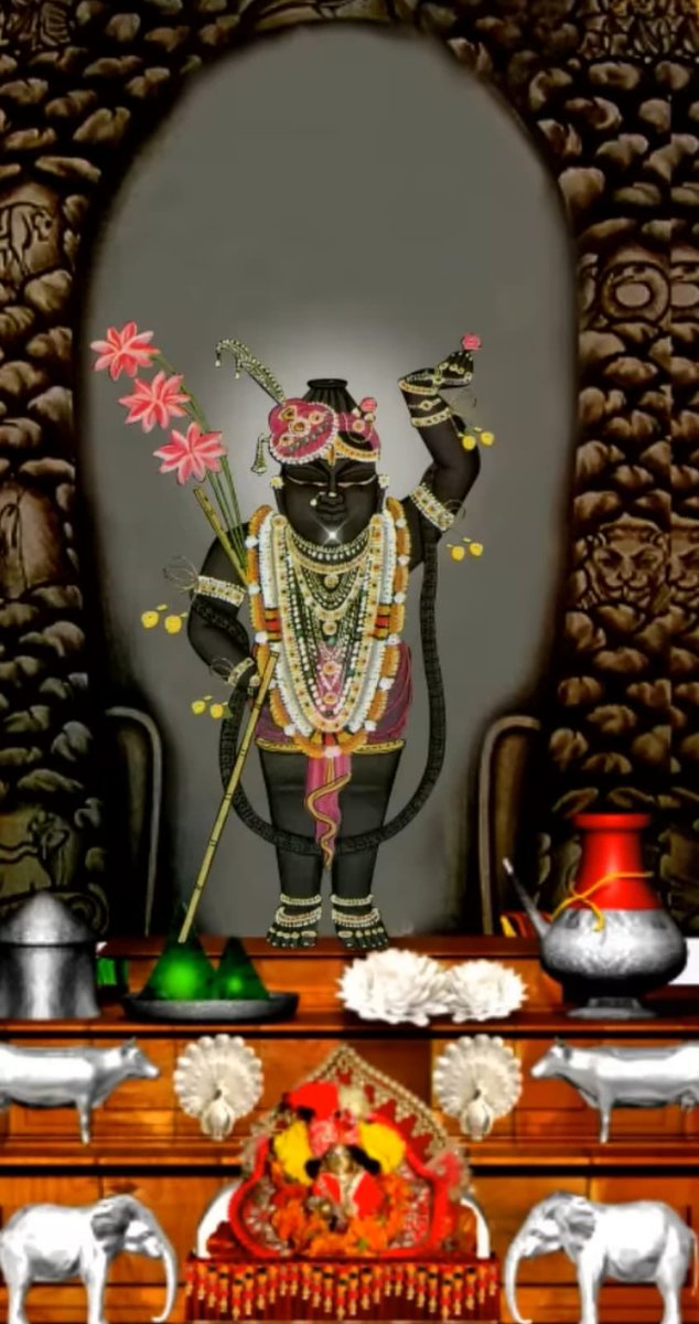 🌹🙏🏻आज की तिथि
आषाढ़ शुक्ल सपत्मी , 6/7/2022
आज का श्रृंगार
गुलाबी पाग और परधनी सुनेरी किनारी
का, कर्णफूल एवं श्री मस्तक पर मोती के
ग्वाल पगे एवं सोने मोती के आवरण,
दो माला सफेद और पीली।
🌷👏🏻❤️