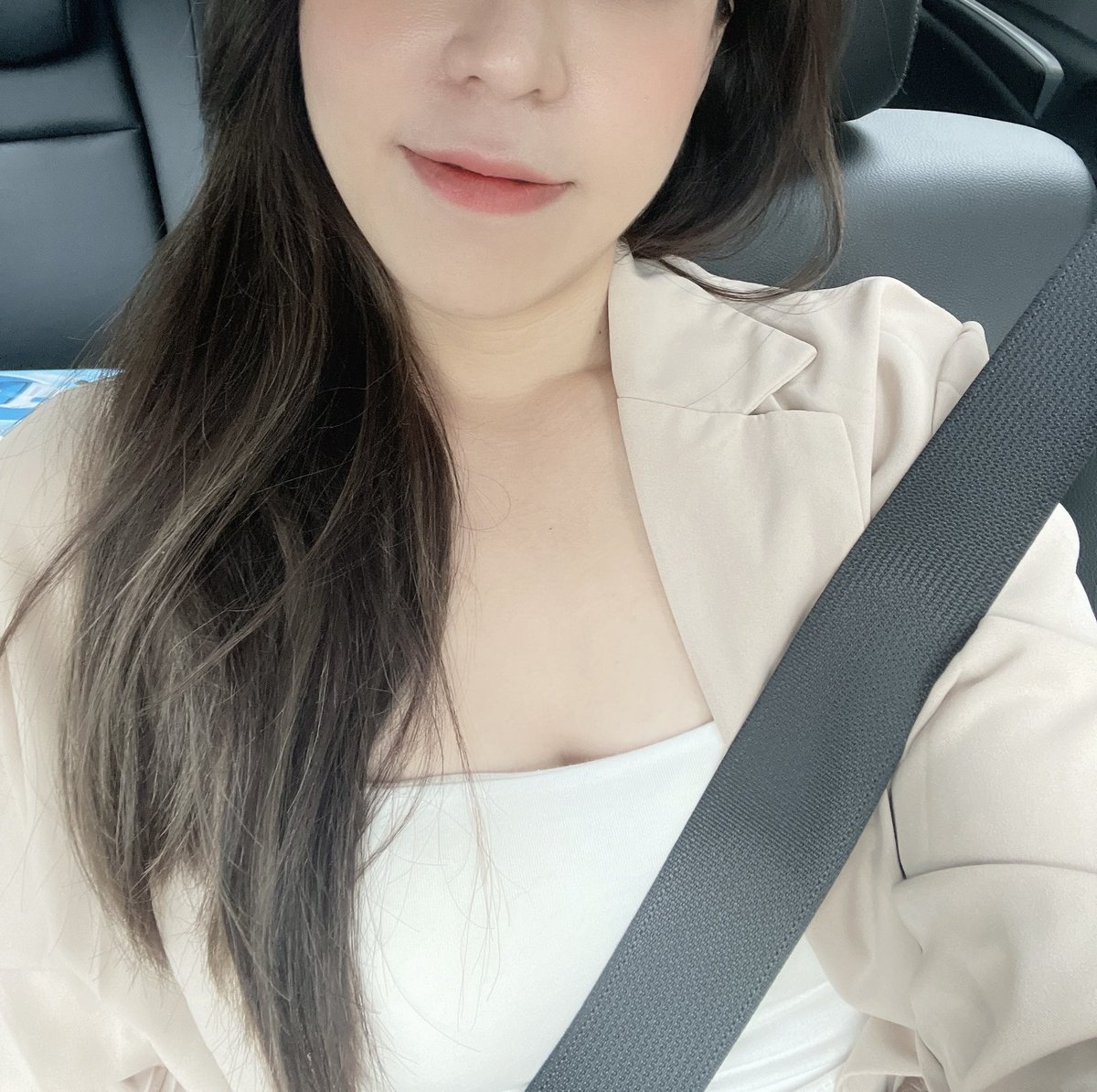 突然發現我上次發錯照片
發成重覆的了
怎麼沒人跟我說🥲 https://t.co/fSNpUkvd3K
