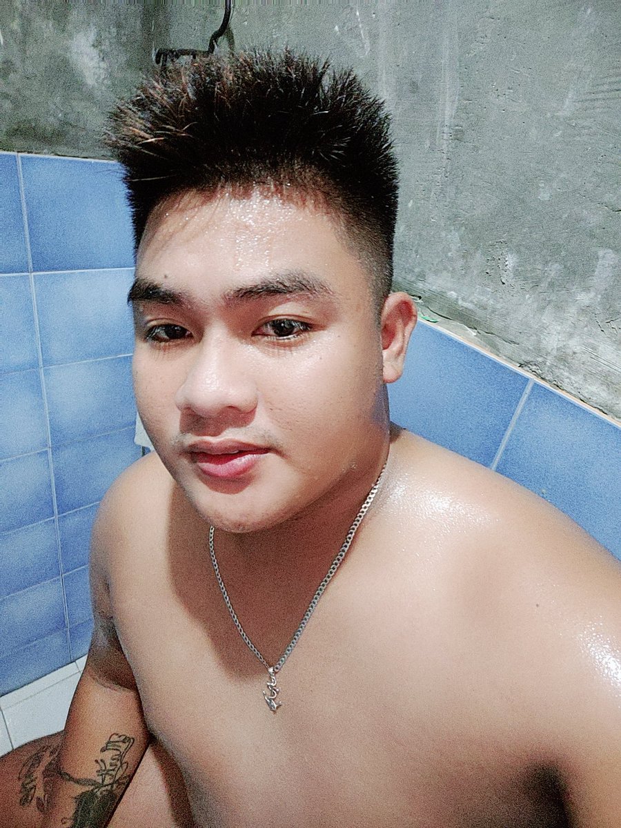 CHUBBYDAKS5's tweet photo. Bagong TABAS Dm if you want me I'm free now 👉👌💦 https://t.co/Ystl2CszeU