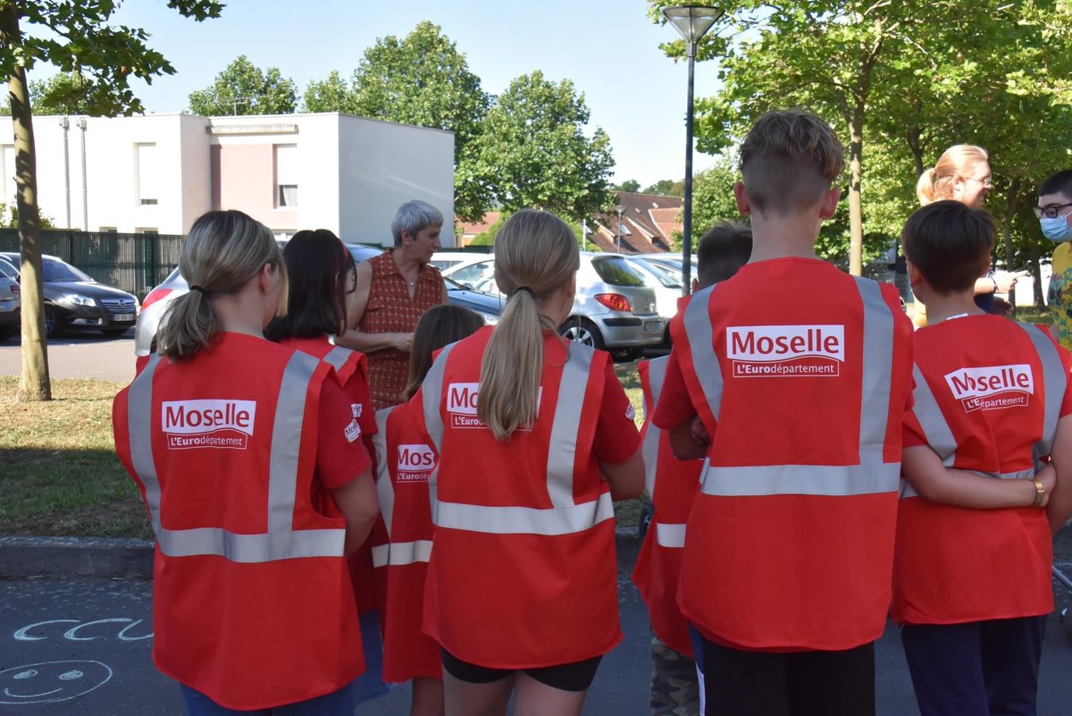 Josée Mandrier tweet media