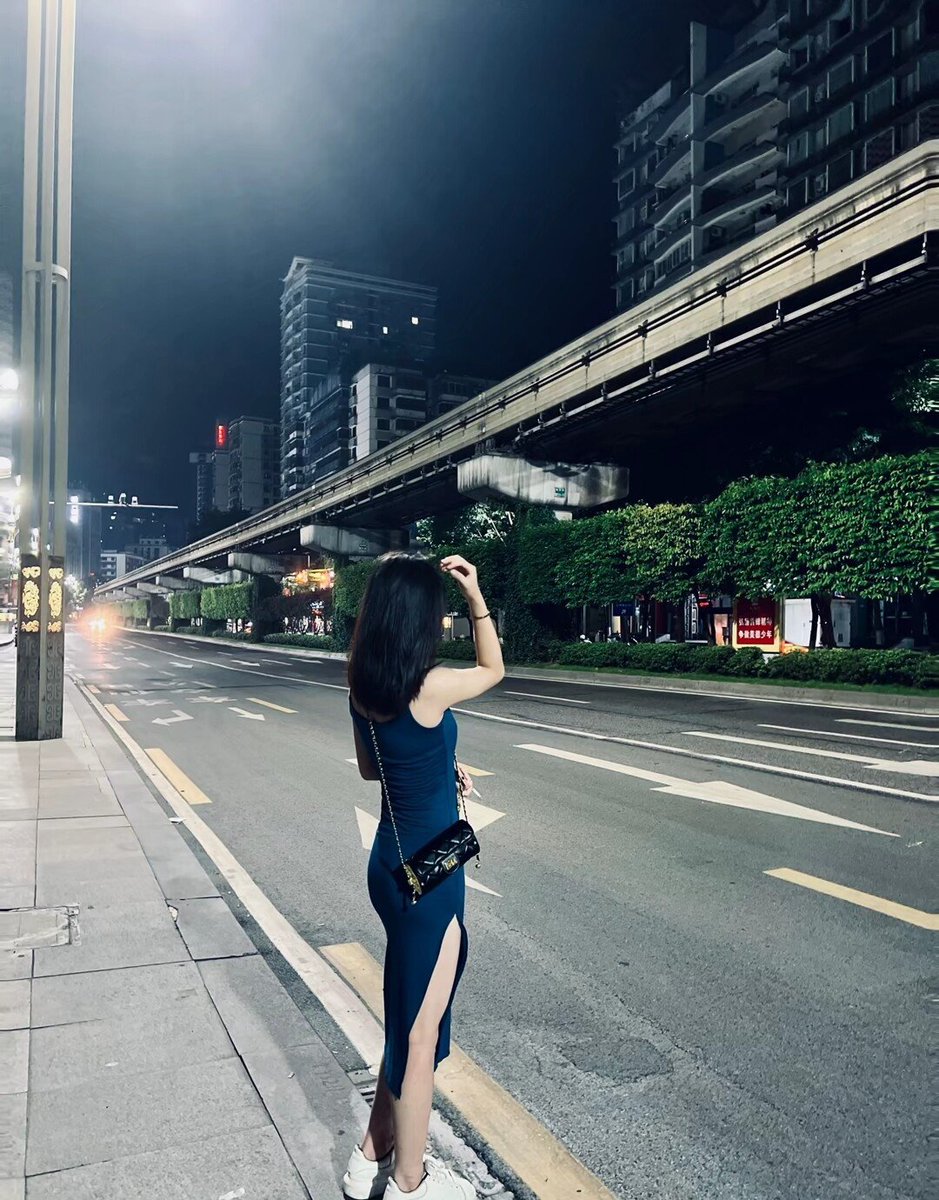 OLeonora19's tweet photo. 圈内粉丝投稿
坐标兰州市，报名私
姐姐有缝还不小，有填的满的人人
寻找优质炮友，关注者优先
#约 https://t.co/Y3yILoGult