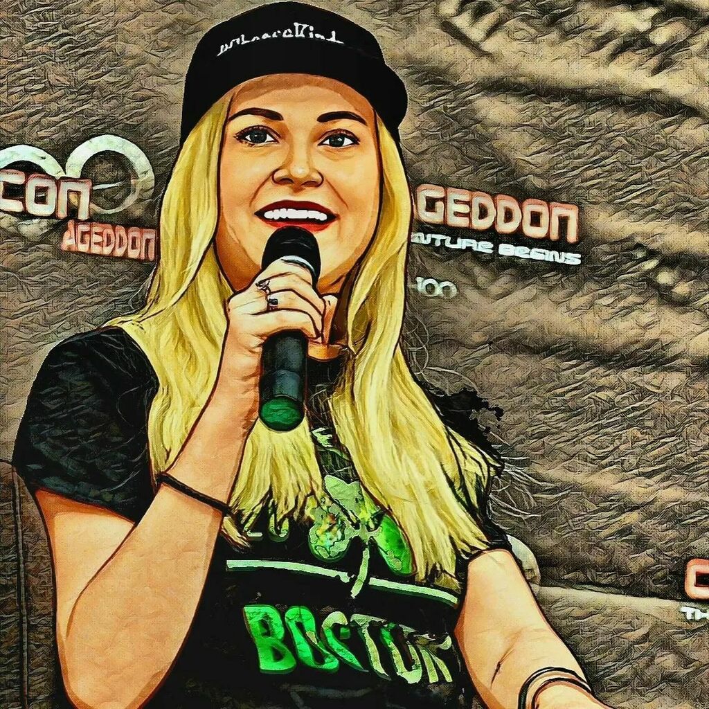 GroundersSource's tweet photo. Just a little artwork that I have done.
#The100 #elizataylor #clarkegriffin #elizatayloredit #conageddon #conageddon2 https://t.co/hOk4yqZRxD https://t.co/2T0IBex7Uk