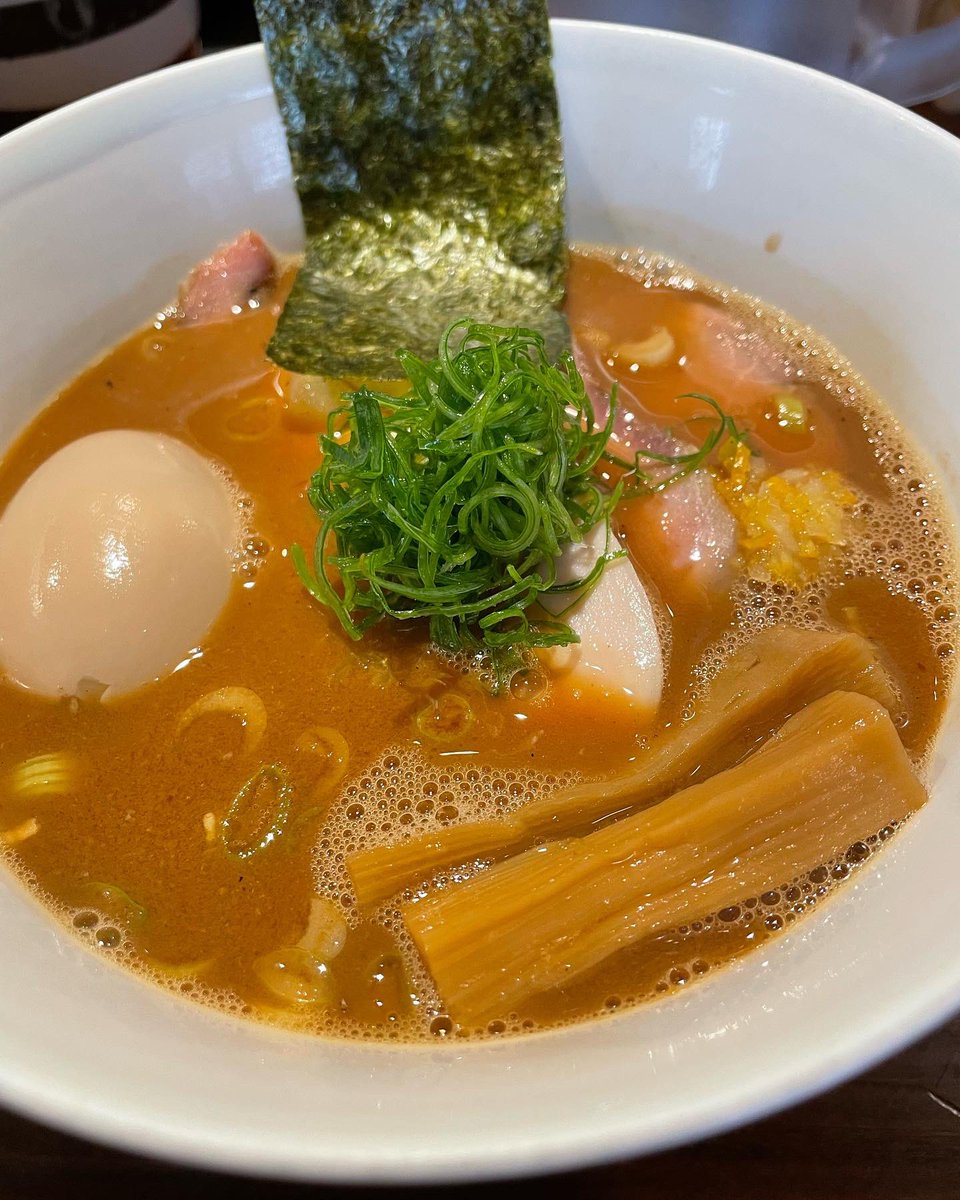 K2Hnik's tweet photo. 練馬　RAMEN GOTTUへ行ってきました✨✨

#練馬
#ラーメン
#RAMENGOTTU
#卵かけご飯 https://t.co/KZmlbJoD4d