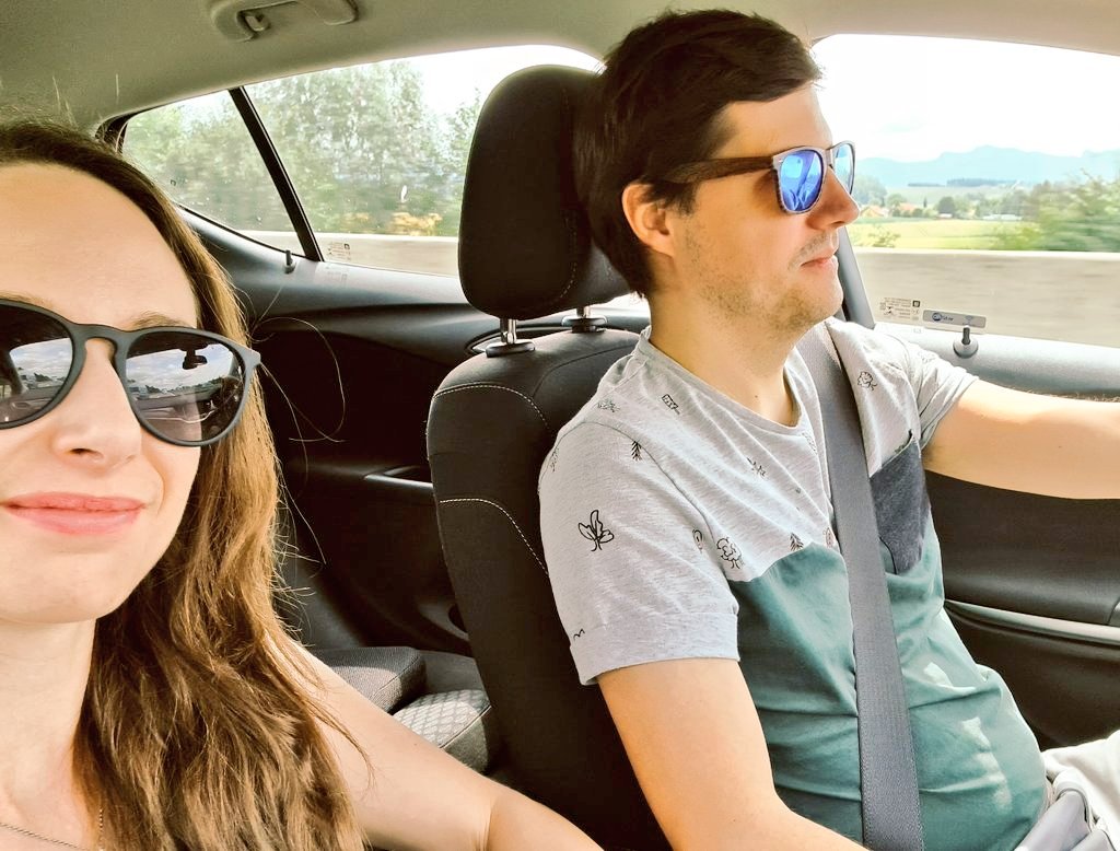 JoeyPrink's tweet image. Neue Podcastfolge ist online: diesmal ziemlich freestyle über LevelUp.. Drachenboote... Zeug... 

#einsnull 
@jessirocksplays

open.spotify.com/episode/54e2yb…