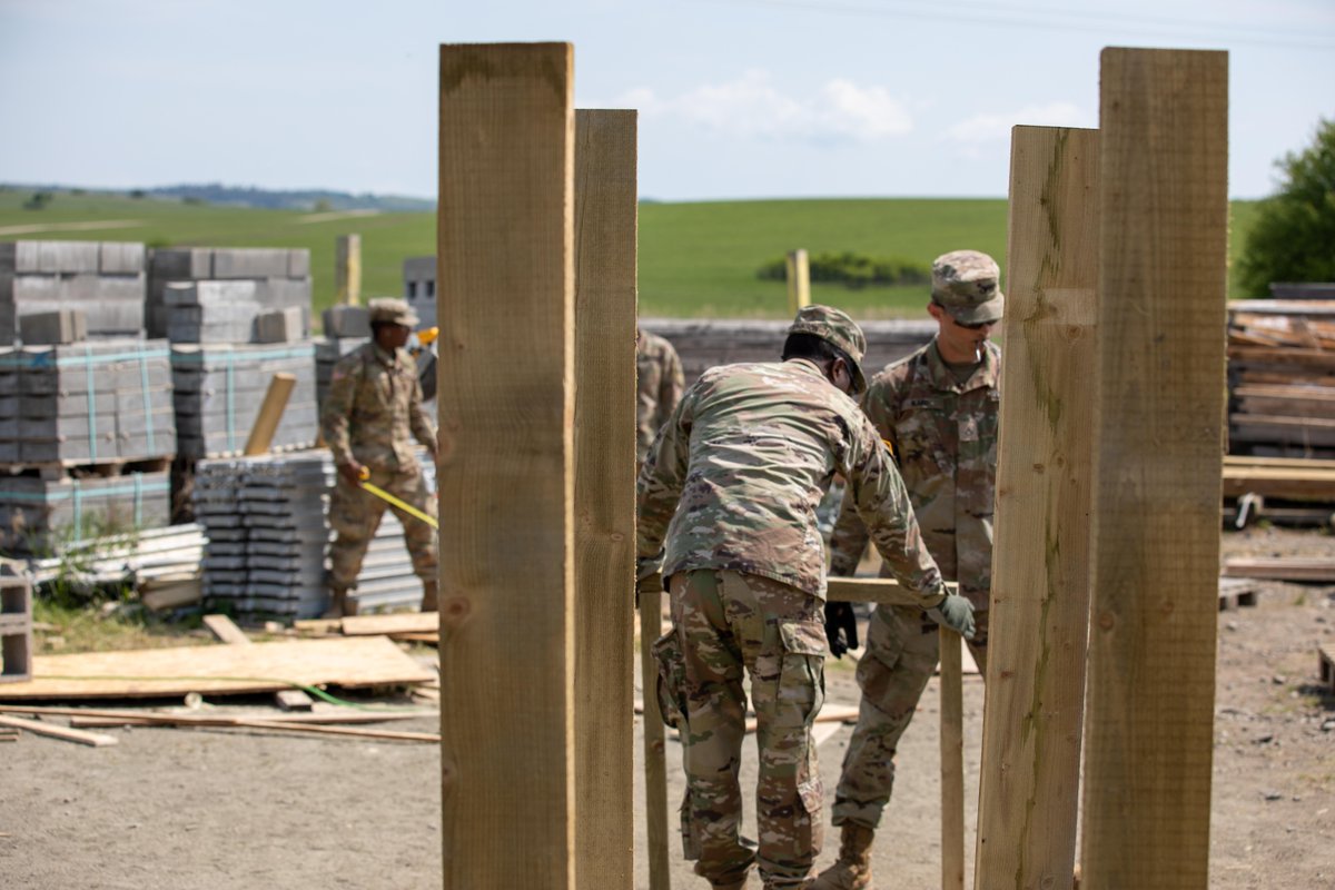 USArmyEURAF's tweet photo. It's like your weekend #DIY-project at home when U.S. Army engineers participating in exercise #ResoluteCastle improve the quality of life at installations in Romania, except this time it's done on a larger scale and by actual professionals.

#StrongerTogether 

@USNationalGuard https://t.co/So6rIc5pMj