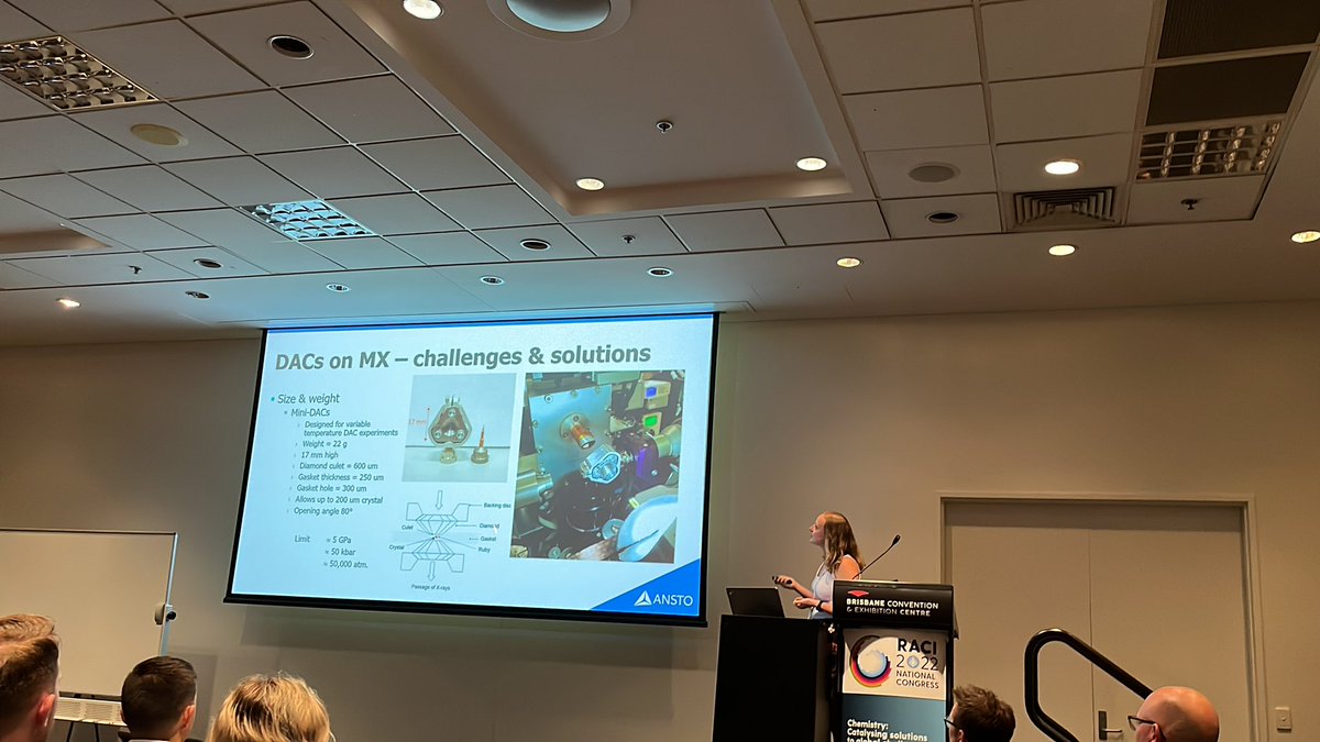 .<a href="/stephanie_boer/">Stephanie Den Boer</a> talks about great collaborative work with <a href="/DrMogg/">Stephen Moggach</a> bringing HP to mx1 <a href="/ausynchrotron/">Australian Synchrotron</a> #raci2022 #supramol22au