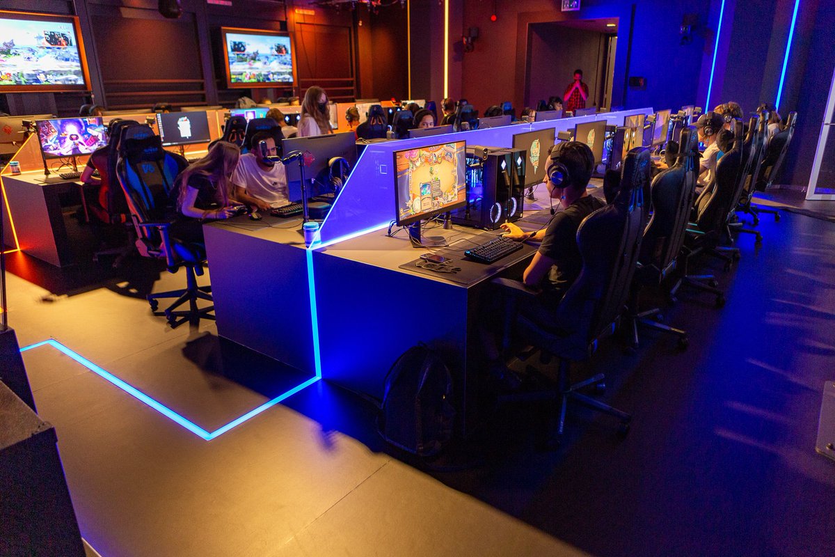 Je hebt nog t/m morgen om je in te schrijven voor de eFootball 2022 National Qualifier! 

Ga jij Nederland vertegenwoordigen op het WK in Bali, Indonesië?

Inschrijven is GRATIS en kan via: play.toornament.com/en_US/tourname…