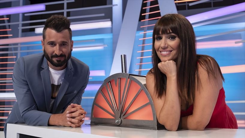 👏 Bravo #EstoNoEsNormal, en la sobremesa del segundo canal de <a href="/euskaltelebista/">ETB</a>, con su mejor dato desde el 16 de mayo

📺 9.6% de share y 42.000 espectadores
📺 +8.6% por encima de la media de ETB2 en el día

#QueVivaLaTele #Audiencias