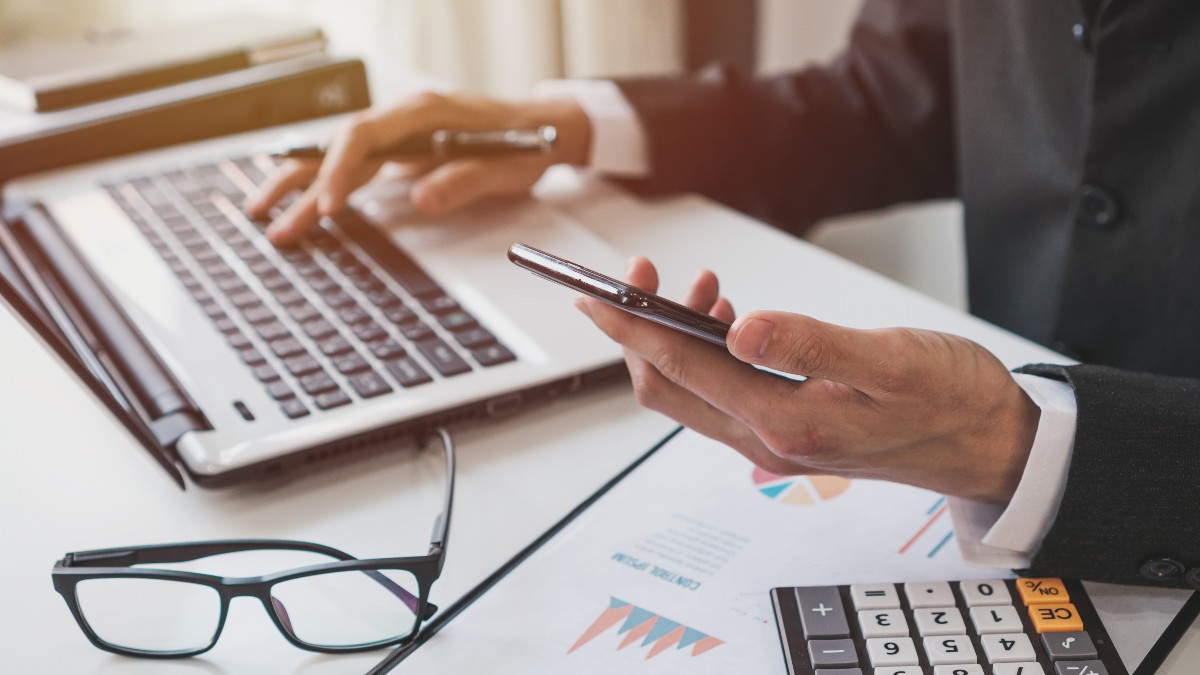 TenderAdviceCom's tweet photo. Don’t make changes to the pricing spreadsheet supplied with the tender, otherwise evaluators will not be able to compare suppliers. Don’t add extra columns or lines. If you are unable to use the pricing spreadsheet the way it is, ask for clarification.

https://t.co/LXeej1WpXU https://t.co/C0R7czwynP