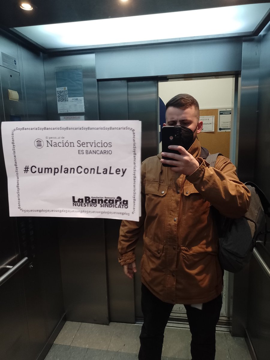 Los y las compañeros/as de Nación Servicios somos bancarios
#CumplanConLaLey
<a href="/SergioOPalazzo/">Sergio Omar Palazzo</a> 
<a href="/BancariaSBA/">La Bancaria Seccional Buenos Aires</a>