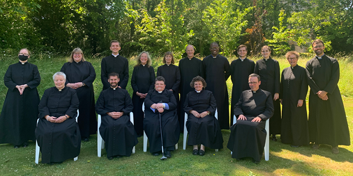DioceseNorwich's tweet photo. This weekend we have the great pleasure of seeing 10 new Deacons and 16 new Priests ordained in @Nrw_Cathedral. Please join us in praying for their future ministries and journeys in our Diocese #NewRevs https://t.co/D3G3u7M9et