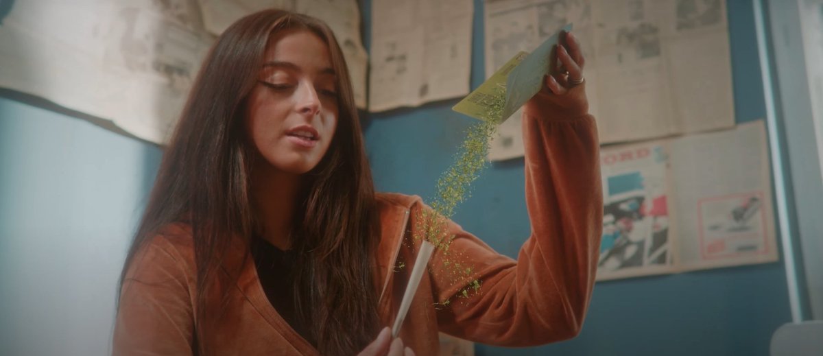 createdbyoliver's tweet photo. NEW MUSIC VIDEO OUT NOW! 
https://t.co/qaUcVNTQ4t
https://t.co/qaUcVNTQ4t
https://t.co/qaUcVNTQ4t

Had A LOT of fun working on this one, got to try some new stuff and learned a lot. Had to do a lot of "frozen time" effect shots, and I just had a good ass time tbh 

ENJOY https://t.co/zgdqLqIAOu