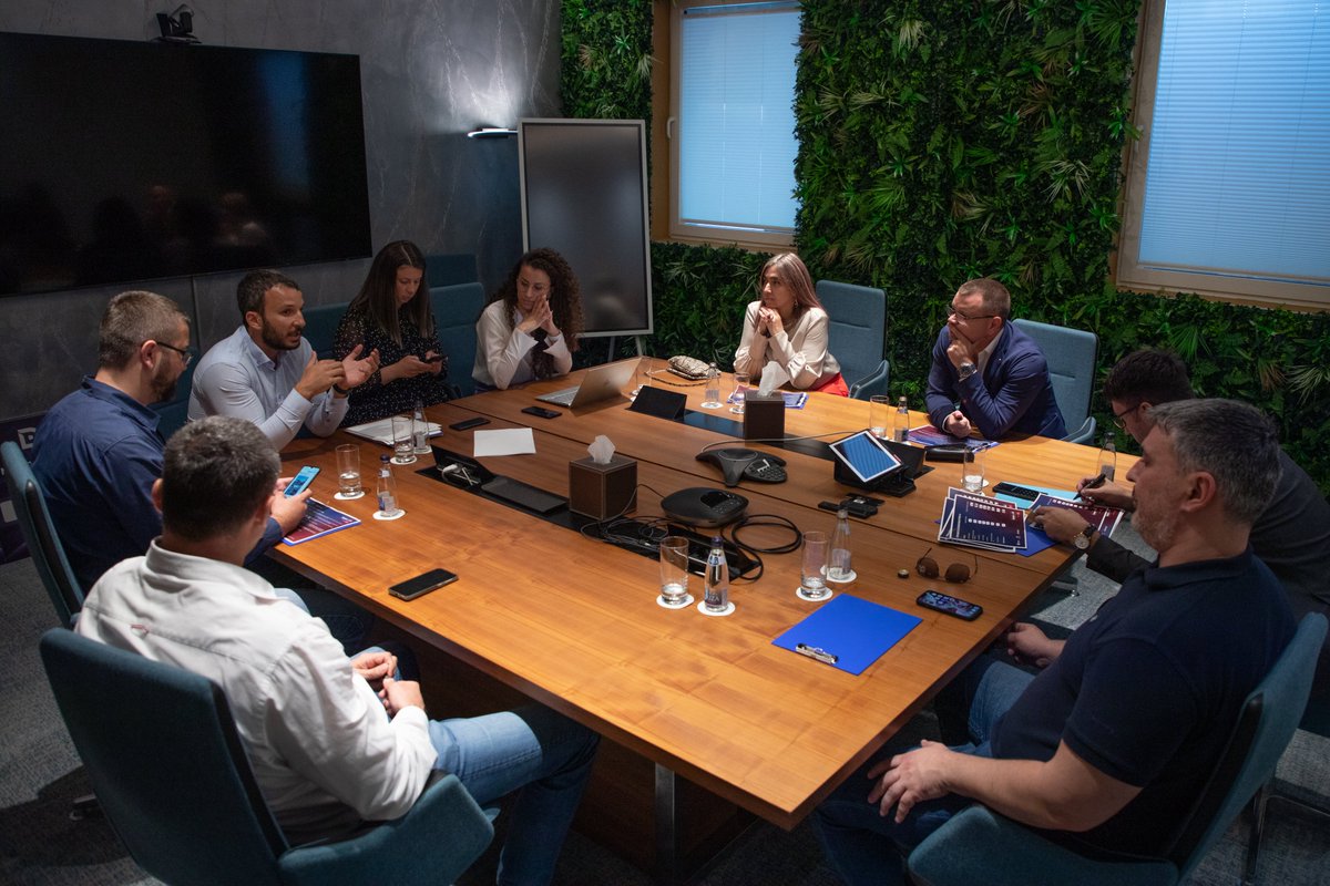 BoostMeUp tweet media