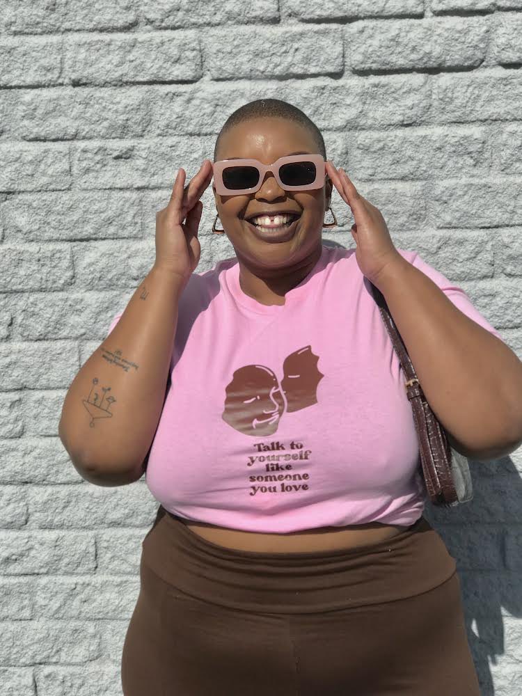 Rebirth_Tseleng's tweet photo. Who needs make up when you can be pretty in pink?😍 

#streetwear #tshirtprinting #tshirtshop #Amagents https://t.co/rvWhWERUWs