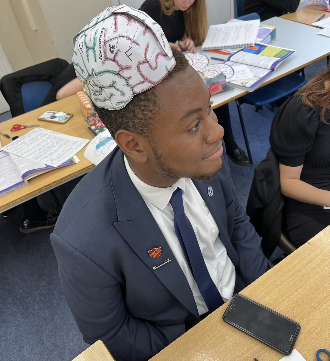 WG6Psychology's tweet photo. Who DOESN’T love a #brainhat lesson during Biopsychology? 🧠🙌🏼 #ALevelPsychology https://t.co/G7Tb0diYst