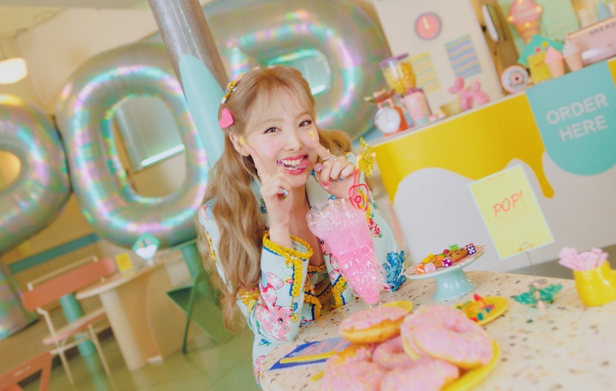 pannchoa on Twitter: "Twice Nayeon makes highly anticipated solo debut with 'Pop!', knets react https://t.co/cG4aNlod2a https://t.co/719C64R3Kn" / Twitter