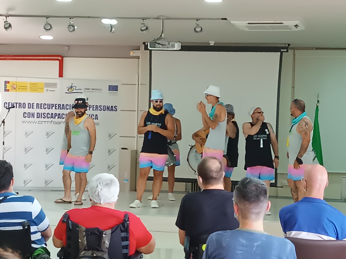 crmfSf's tweet photo. Las actividades acuáticas realizadas por l@s usuari@s; un Karaoke de usuari@s y profesionales; el teatro de nivel de usuarias del Centro; el broche de “los okupas de la playa” tras un almuerzo realizado, como siempre, con calidad, esmero y cariño, mucho cariño...
Felicidades. https://t.co/HaniGhR1D6
