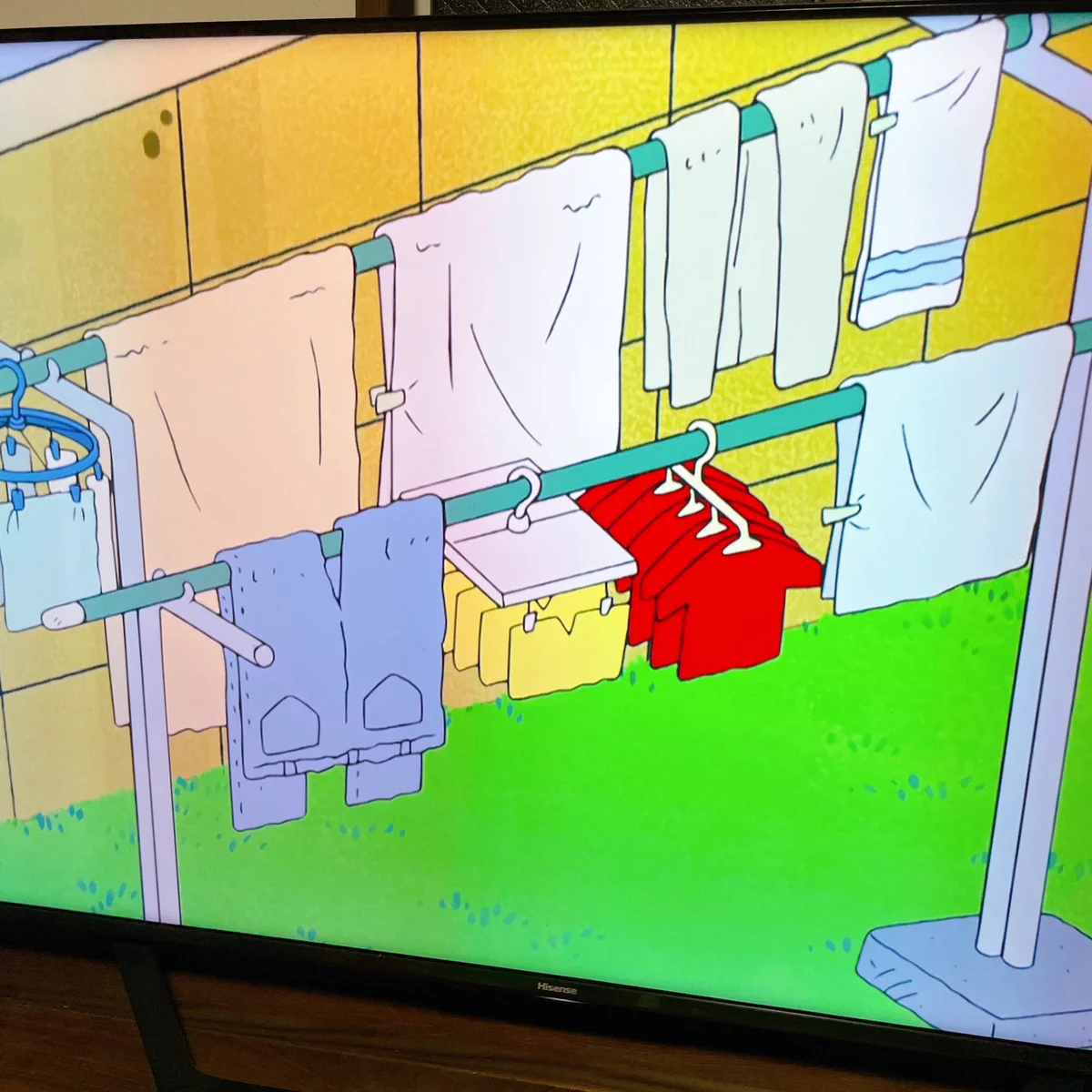 クレヨンしんちゃん、同じ服しか持ってない説。これは大物になる予感…w