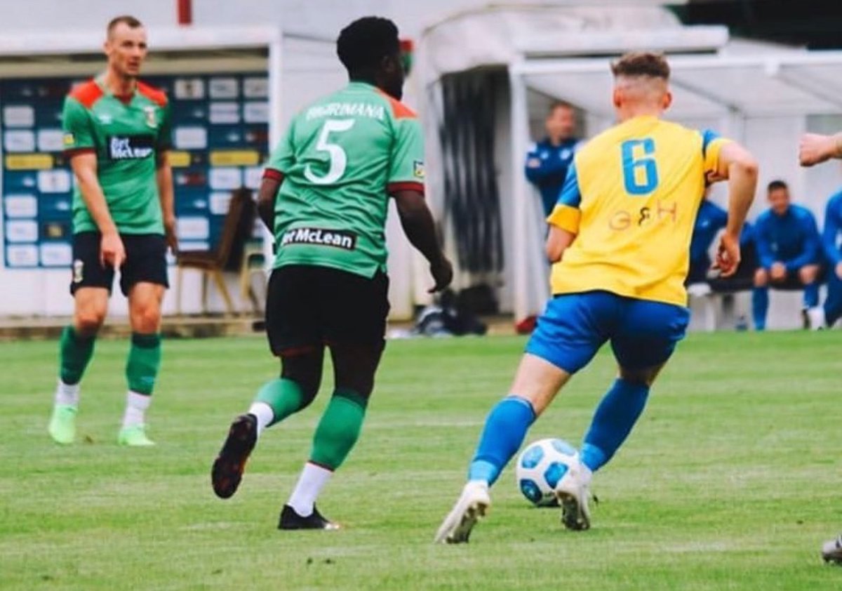 BigiGOfficial's tweet photo. Just want to say a massive thank you to all the fans, staff and my teammates @Glentoran so grateful for all the support over the past 2 years! Wishing you all the best for the season ahead 🐓💚 https://t.co/Wnzdp3czn5