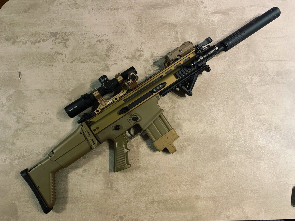 5hion3's tweet image. SCAR-H 最近全然使ってないなあ
たまに見るけど、やっぱかっこいい

#scar #scarh