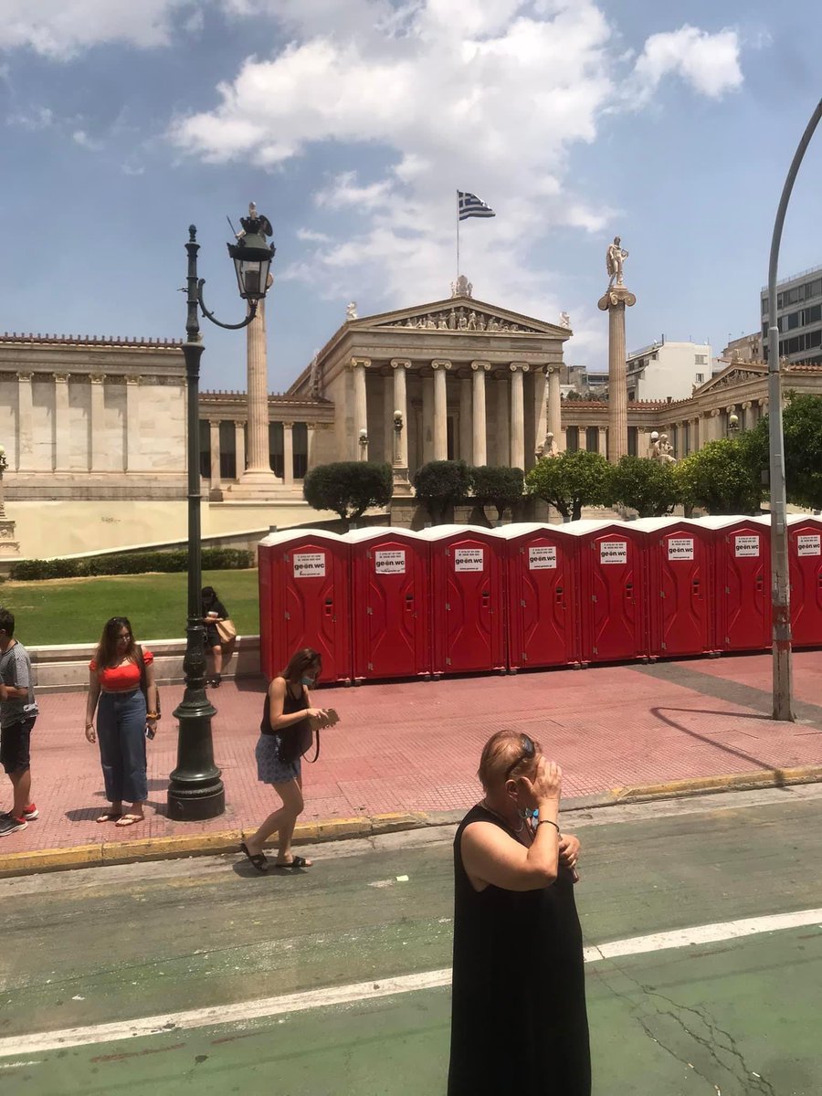 thalassinos2001's tweet photo. Πως καταστρέφεις το μνημείο.
Φαντάζεστε μία σειρά τουαλέτες μπροστά στα ανάκτορα του Μπάκιγχαμ,στον Πύργο της Πίζας, στην Ακρόπολη; Αυτός ο άνθρωπος μισεί την Αθήνα,μισεί την Ελλάδα είναι παντελώς ανίκανος και άχρηστος.
#Μπακογιαννης https://t.co/Q6K47nMg7x