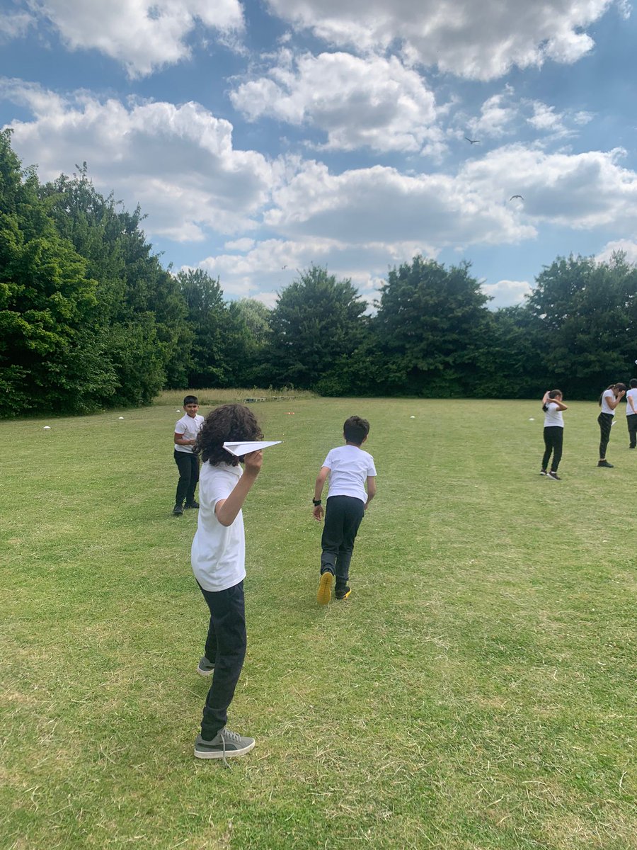 GreetPrimary's tweet photo. The games are coming...
Using paper β to practice our javelin technique #getgreetactive https://t.co/2R5jkTgKXE