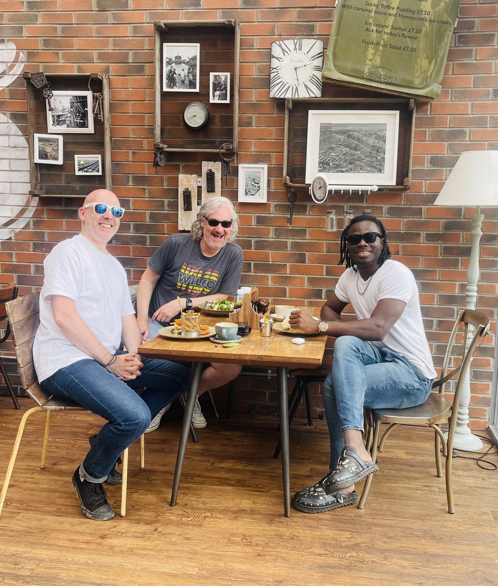Looks like we’re in the band together 😎😀 Anyway It was great to see you again, watch this space guys! We had a wonderful board meeting with these gentleman @chriswynters and @GruffOwenMusic. Let’s get ready for the summer and autumn and more ☀️🍂 @SixShooterR @LibertinoRecs