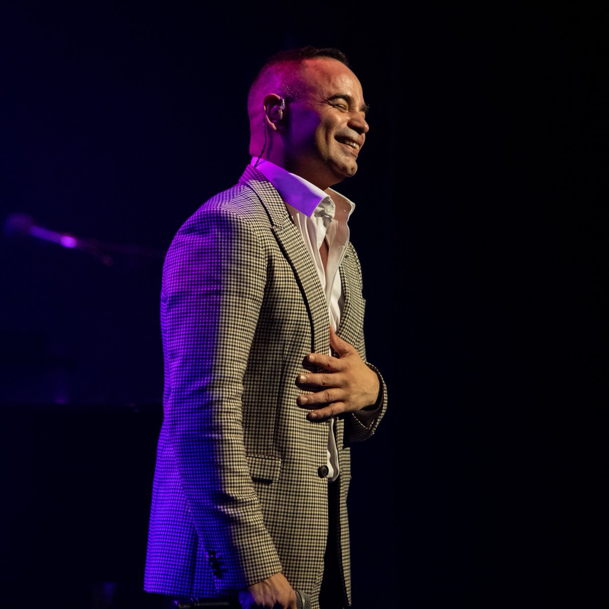 Adelaide Cabaret Festival (@adelaidecabaret) on Twitter photo We had a wonderful time with <a href="/garypintomusic/">Official Gary Pinto</a> tonight. Catch him singing the songs of Sam Cooke tomorrow night. Book now >> bit.ly/ACFSamCooke
📸 Simon Rogers We had a wonderful time with <a href="/garypintomusic/">Official Gary Pinto</a> tonight. Catch him singing the songs of Sam Cooke tomorrow night. Book now >> bit.ly/ACFSamCooke
📸 Simon Rogers