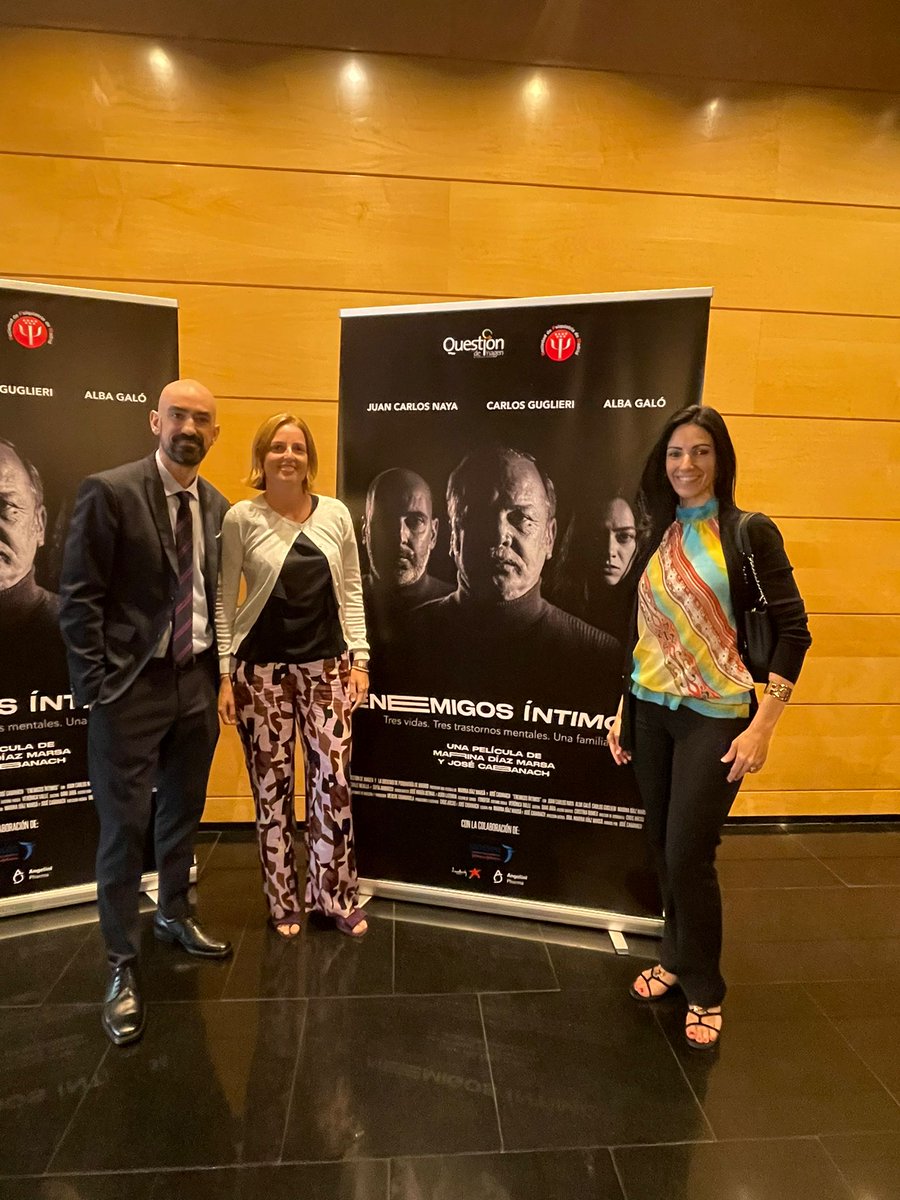 PlanellesSegui's tweet photo. Estamos en el estreno del mediometraje Enemigos Íntimos. Orgullosa de https://t.co/0tQiOmyEhv por colaborar en la lucha contra el estigma de la enfermedad mental #AngeliniPharma #Brainhealth https://t.co/3pRscoxByE