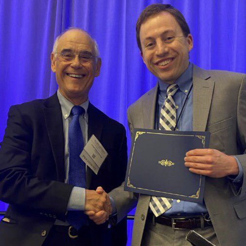 DanBowersPhD's tweet photo. Shared IVIVA’s tech with excellent scientists and clinicians at #ASAIO2022 - and won an MDEF award!!! Thanks to Dr. Joe Zwischenberger for a great award session and to @haraldcott and Brock for letting me represent us! https://t.co/y0lzTX8jpE #ASAIOfyi
#transplant #kidneys @JDRF https://t.co/Ac5Gisyk2U