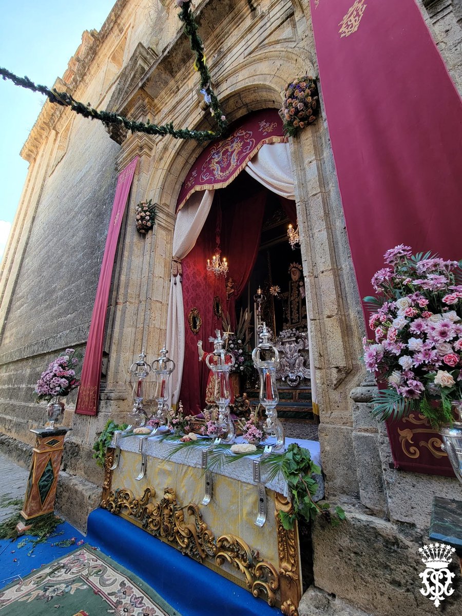ServitasCarmona's tweet photo. 📷 GALERÍA | Altar de nuestra Orden Seglar para la Procesión del Corpus Christi.

Más información:
➡️ https://t.co/qHsfEHWwlA https://t.co/aLQYEMhypI