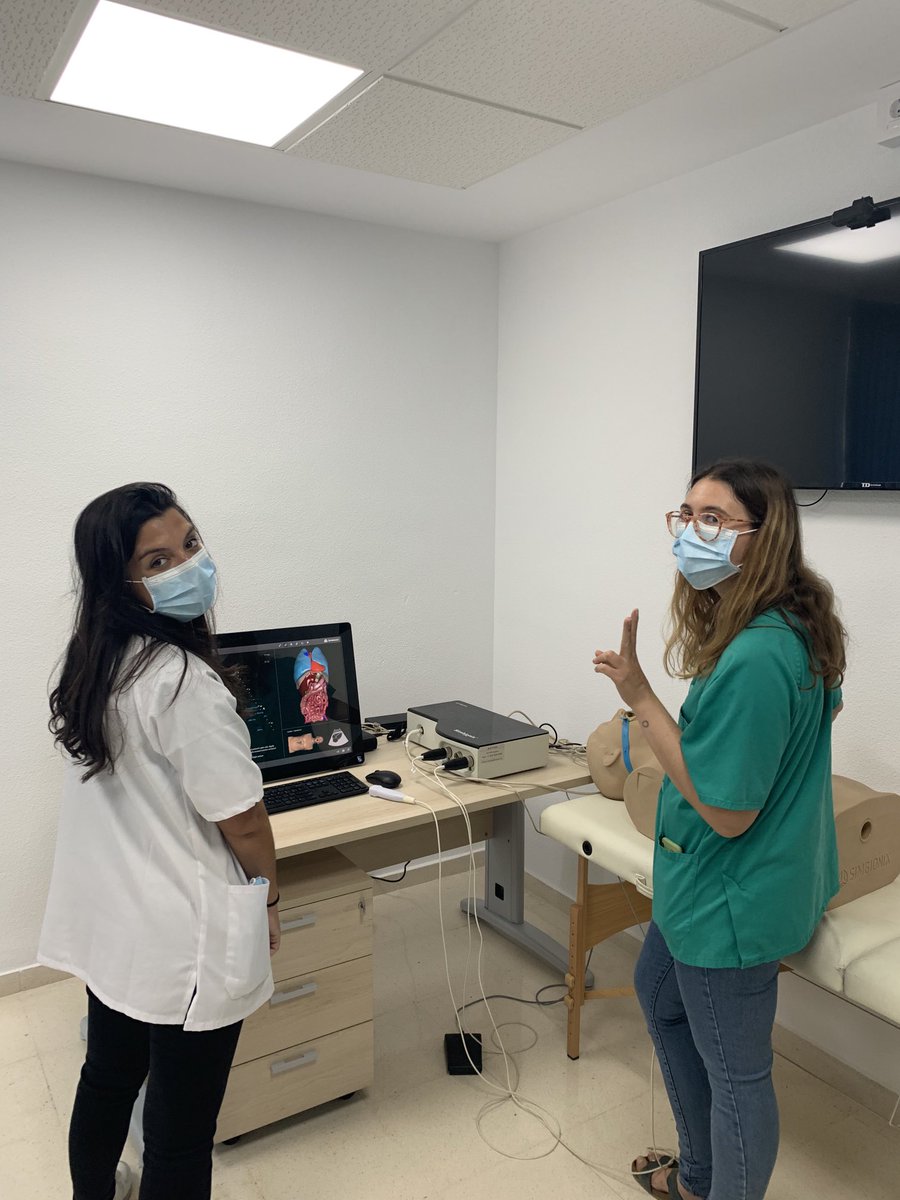 y_interna's tweet photo. Simulación robótica en la docencia de ecografía clínica. Un paso más. ⁦@ResidentesSEMI⁩ ⁦@GTECOSEMI⁩ ⁦@MximoWittel⁩ ⁦@DiazgomezA⁩ ⁦@jtorresmacho⁩ ⁦@AlbertoAOviedo⁩ ⁦@EcosemfyC⁩ https://t.co/EyRuOyU2SN