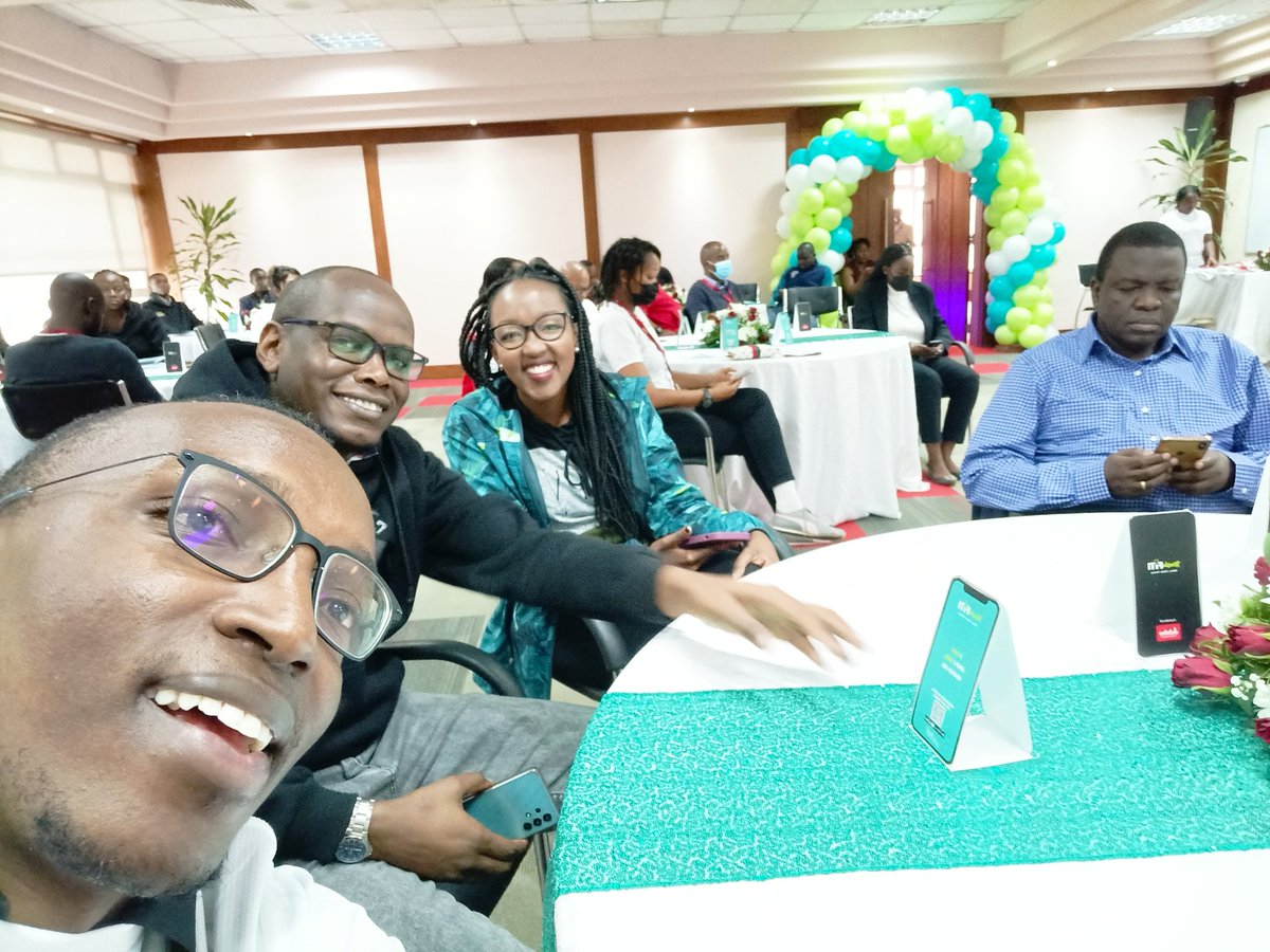 JoeWakari's tweet photo. Maisha ni fiti na #MaishaFITI App.., @JubileeInsKE https://t.co/iySuwa4Irh