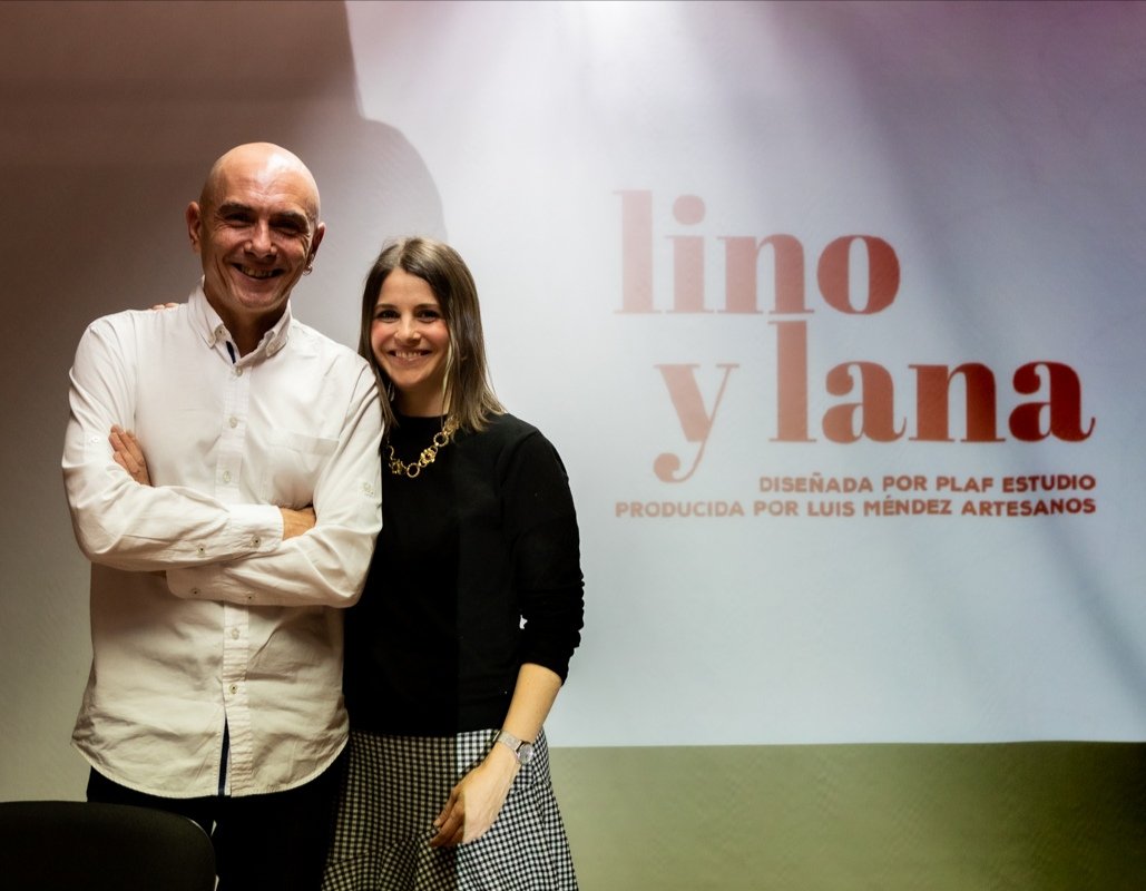 el_komponenten's tweet photo. El martes presentamos los primeros prototipos de Lino y lana, colección de joyas inspirada en el bordado popular de Sierra de Francia.
Diseño: PLAF_estudio
Producción: Luis Méndez Artesanos
Fotos: Lur Barrios 
#salamanca #artesania #diseño https://t.co/9kMd2ArudA