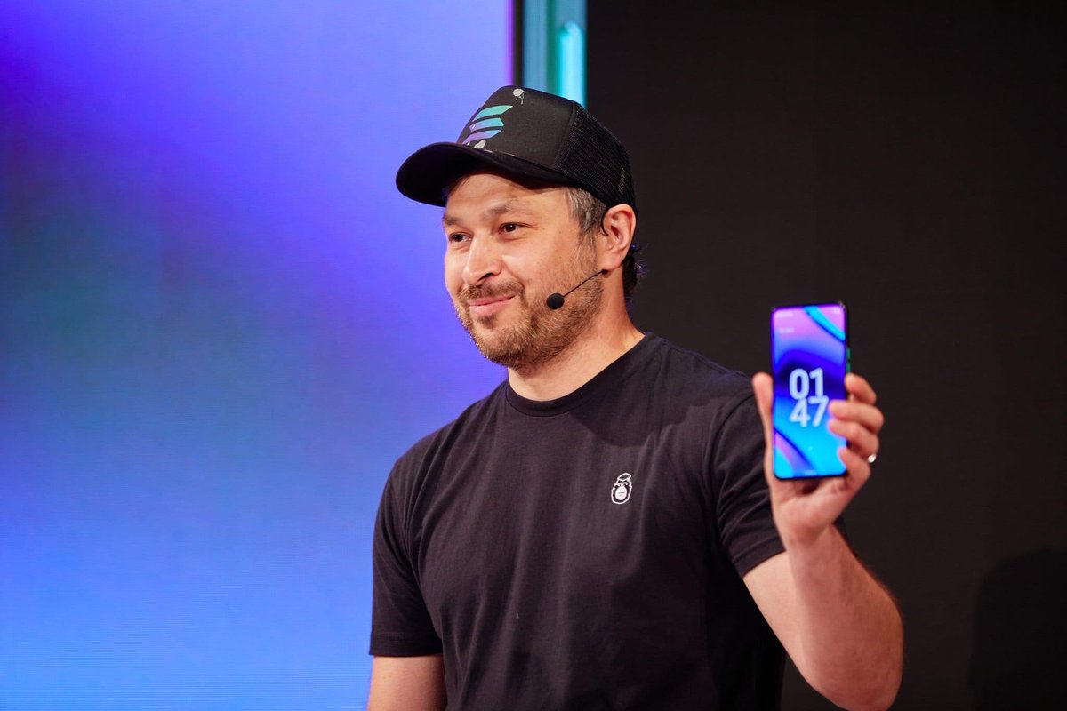 ArabAccc's tweet image. رسمياً عملة #سولانا تطلق هاتفها الخاص الذي يعمل بنظام #Android  ويدعم الـ #Web3 مع محفظة خاص بالتشفير بمميزات اضافية.
#SOL @HZMCoin @Solanamobile