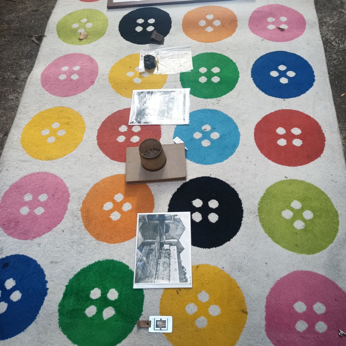 DreamMuseater's tweet photo. Greetings from Município de Oeiras' Gunpowder factory! We just held a #dreammuseater workshop for #teachers about digital storytelling. Objects from collections were used as #storytelling devices. A great experience and everyone is really excited for the future! @EUErasmusPlus https://t.co/jAjjt0AnxA