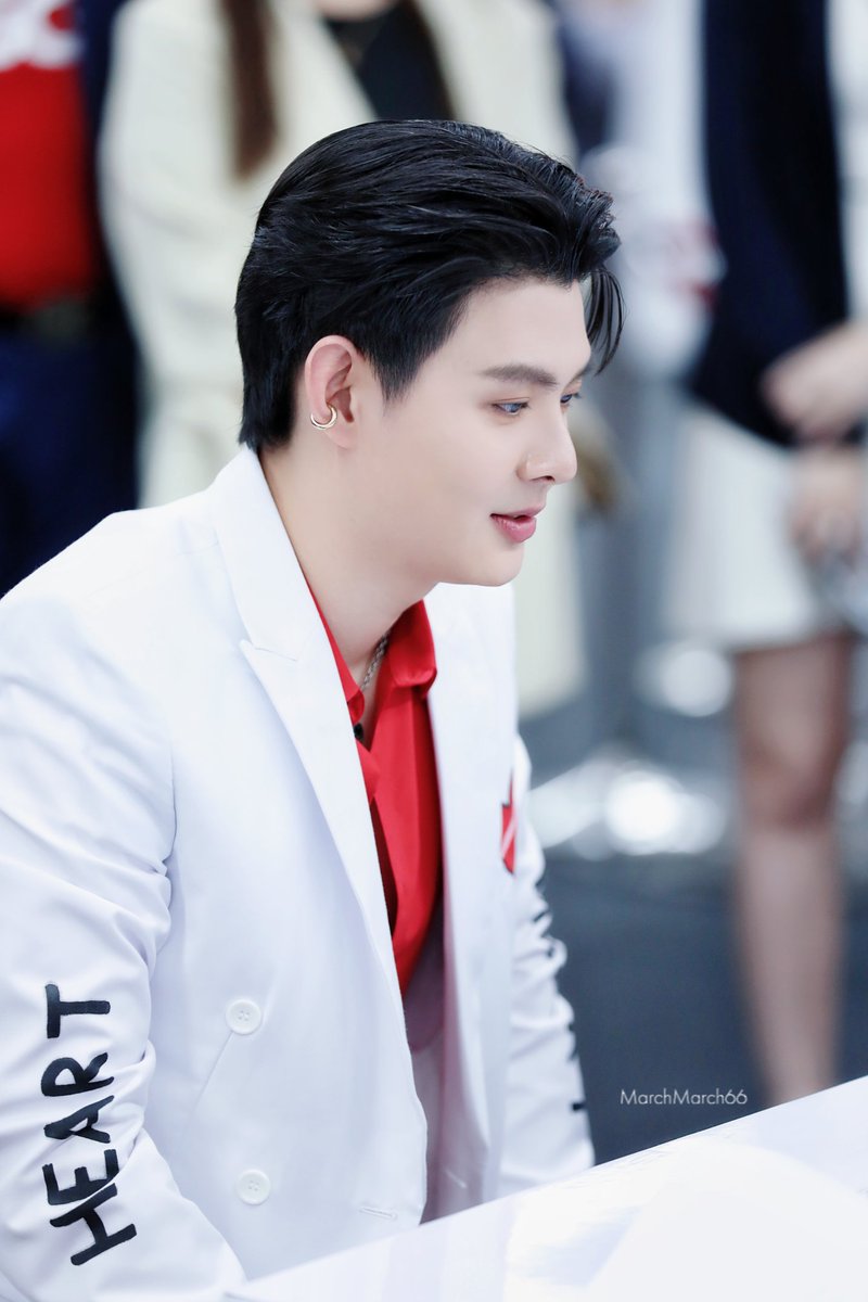MarchMarch66's tweet photo. 「20220624」

You are so charming🥰🥰

SAINT X EVENTTRUE
#เซ้นต์ซุปTrue5G
#Saint_sup #MingEr https://t.co/LCWGH8IoK6