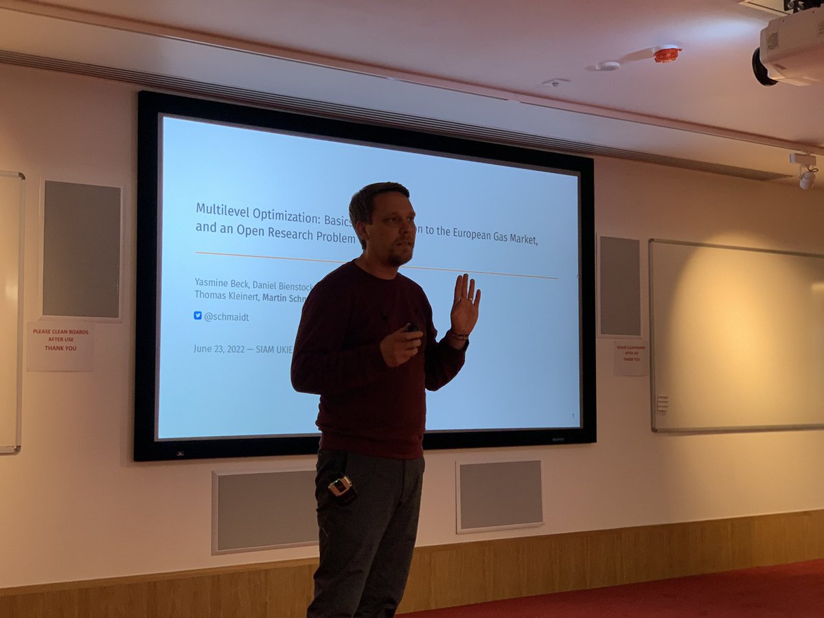 The last plenary talk of #Day1 of <a href="/SIAM_UKIE/">SIAM UK and Republic of Ireland Section</a> #NSCC was by Martin Schmidt @schmaidt on Multilevel Optimization: Basics, and Application to the European Gas Market, and an Open Research Problem <a href="/IMAmaths/">IMA</a> <a href="/ICMS_Edinburgh/">ICMS</a> <a href="/EdinUniMaths/">Edinburgh Uni Maths</a>