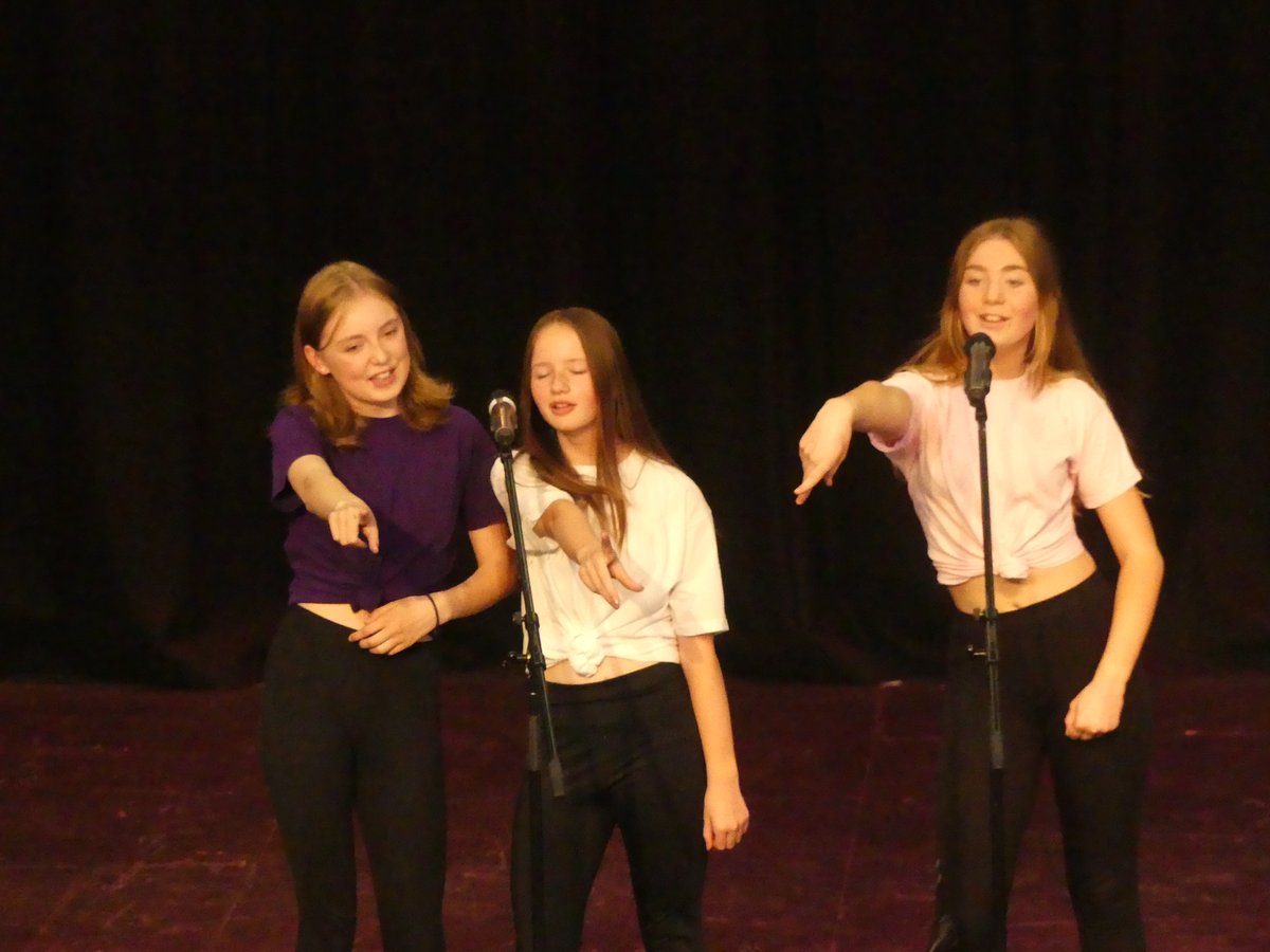 st_johnsacademy's tweet photo. A brilliant time was had at St John's Summer Showcase last night.  Amazing talent! https://t.co/x2fWLSfDV2