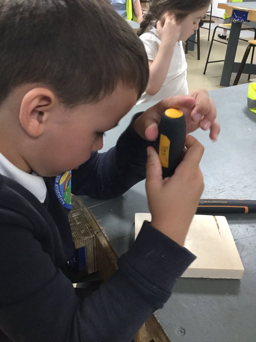 Murdishaw West YF tweet media