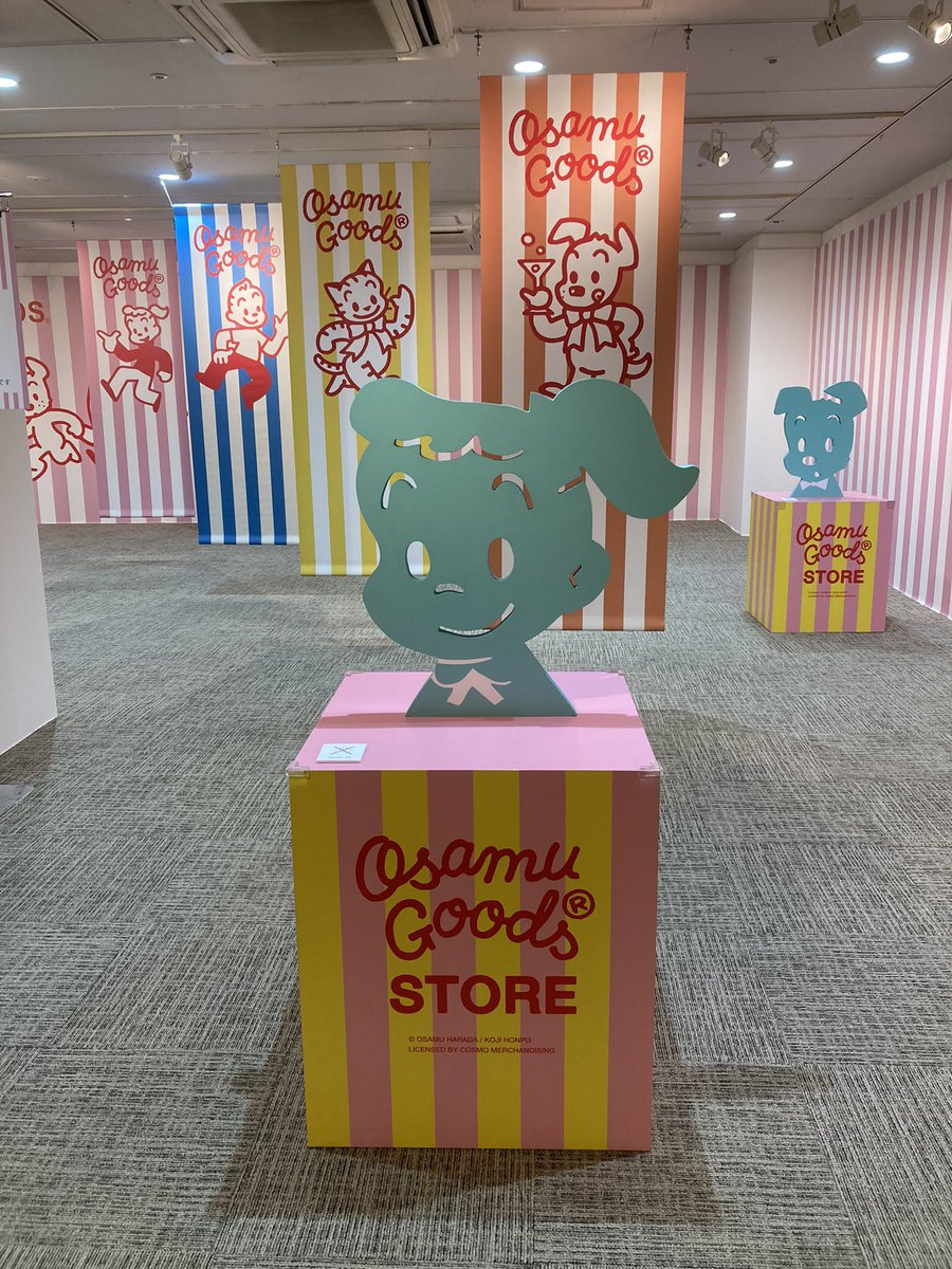 nanairo_green7's tweet photo. オサムグッズの最大級ポップアップストアのOSAMU GOODS STORE に行ってきた。
オサムグッズといえばミスドのノベルティ欲しさに通ったな。
このレトロポップなイラストが好き✨
暑くてクリームソーダが美味しかった☺️
#オサムグッズ #原田治 #OSAMUGOODSSTORE https://t.co/EXlQUCK89G