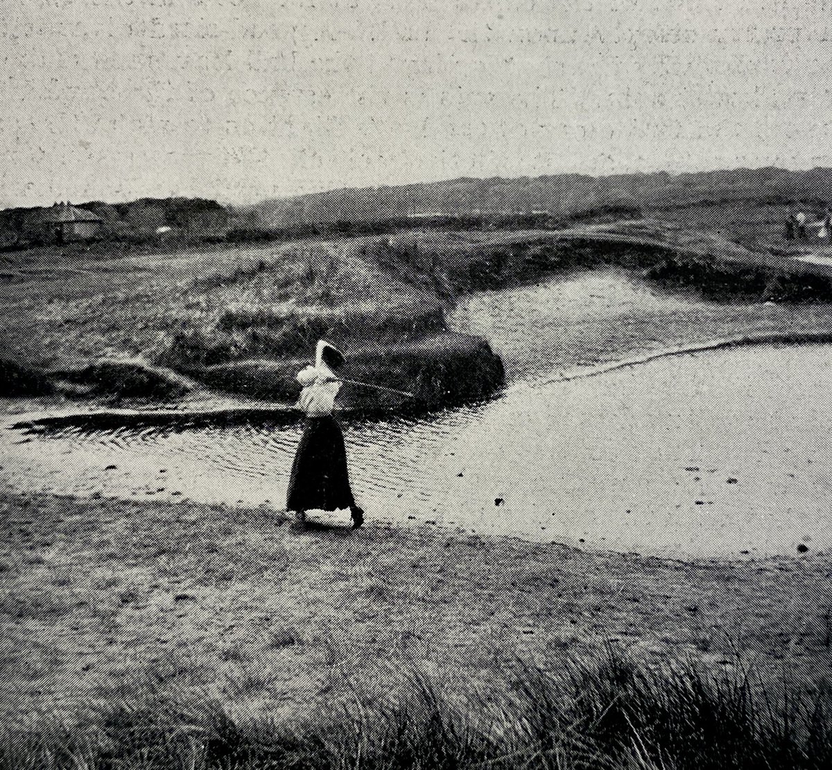 evalu18golf's tweet photo. The day Hell filled with water… The Old Course St Andrews 1912.
-
#hellbunker #peredition #golf #golfcourse #theopen @WorldGolfMuseum @TheHomeofGolf @macphersongolf #theranda #toc #standrews #theoldcourse #bunker #bunkers https://t.co/loCBu2eJ1p