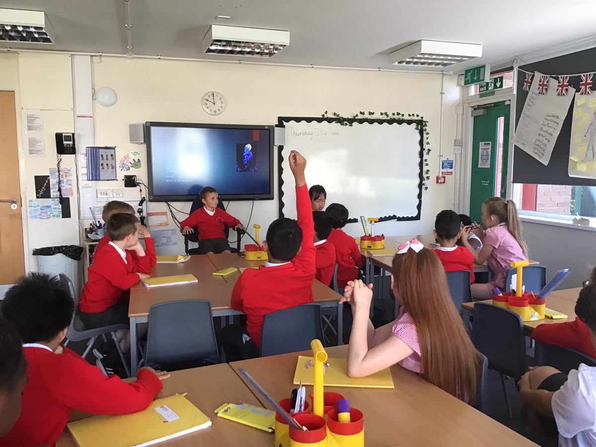 Sacred Heart Y4 tweet media