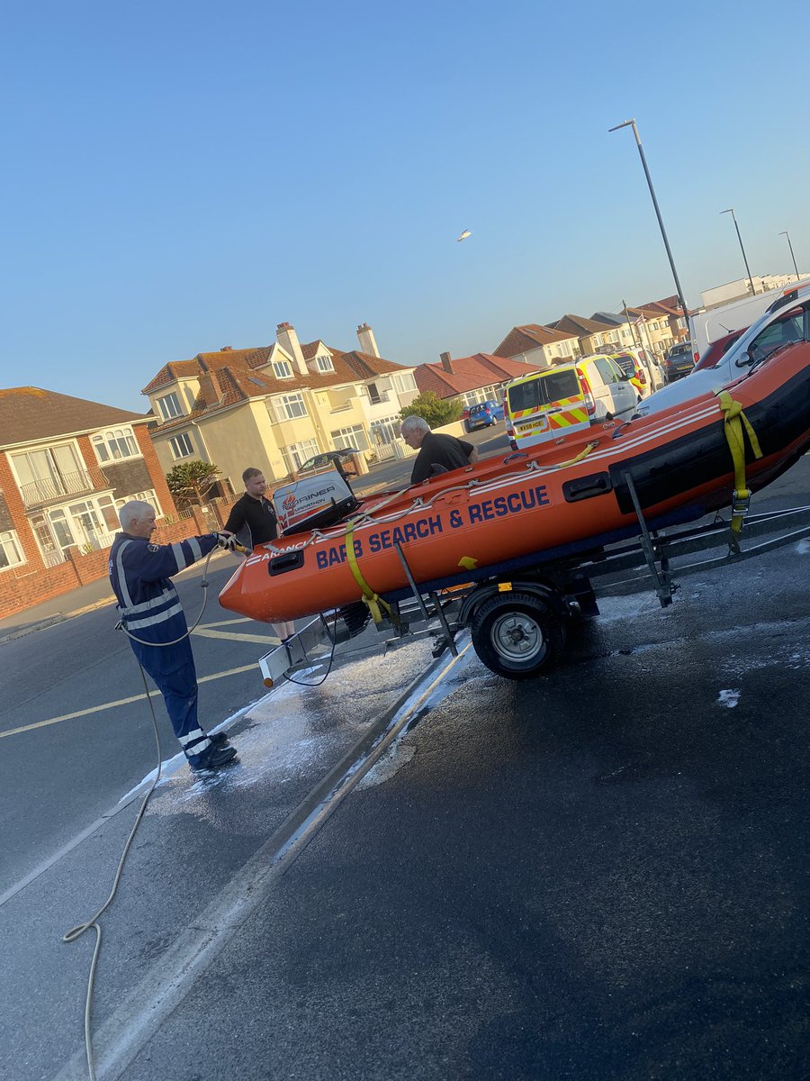 BARB_OPS's tweet image. Some TLC and deep clean of some of the @barbhovercraft fleet by our awesome #volunteers this week as part of our regular maintenance plan - #alwaysready #alwaysoncall