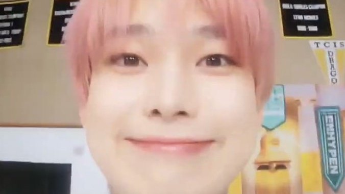 halosunoo's tweet photo. when sunoo goes :] https://t.co/qT7MWL5UFh